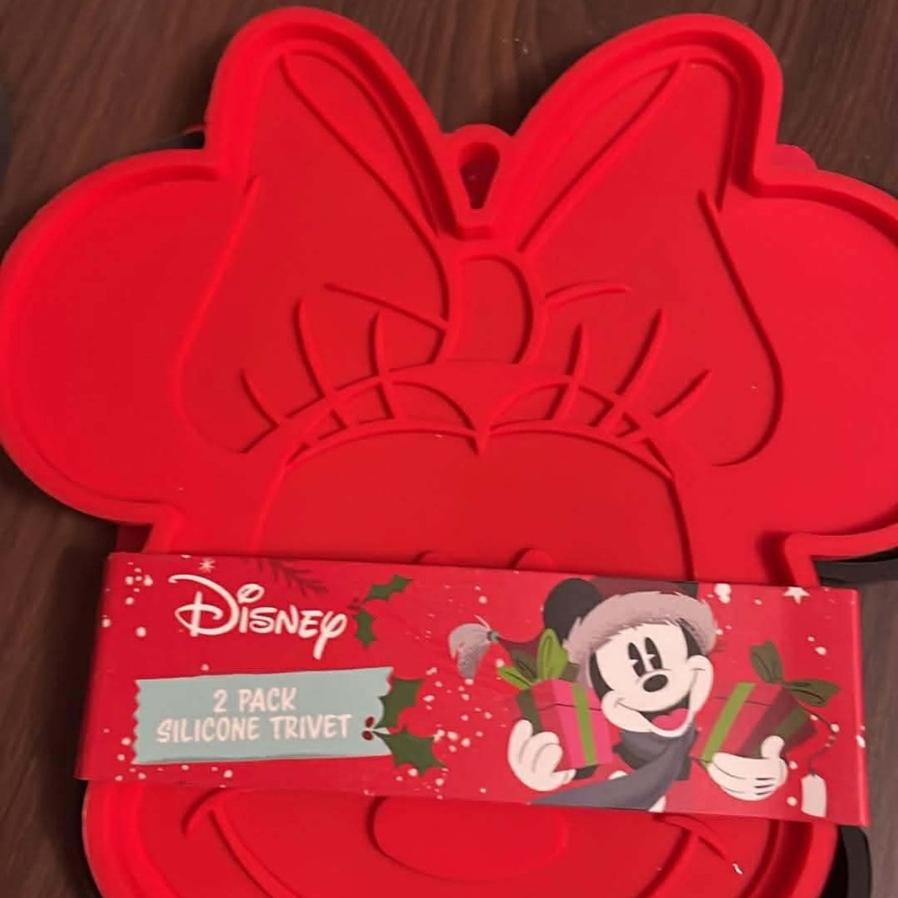 Disney Red Minnie Mouse Silicone Trivet Pair